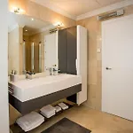 30439 - Fantastic Luxury Near Μαρμπέλλα