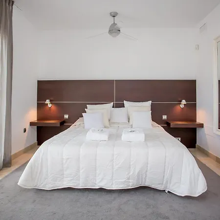 30439 - Fantastic Luxury Near Villa *